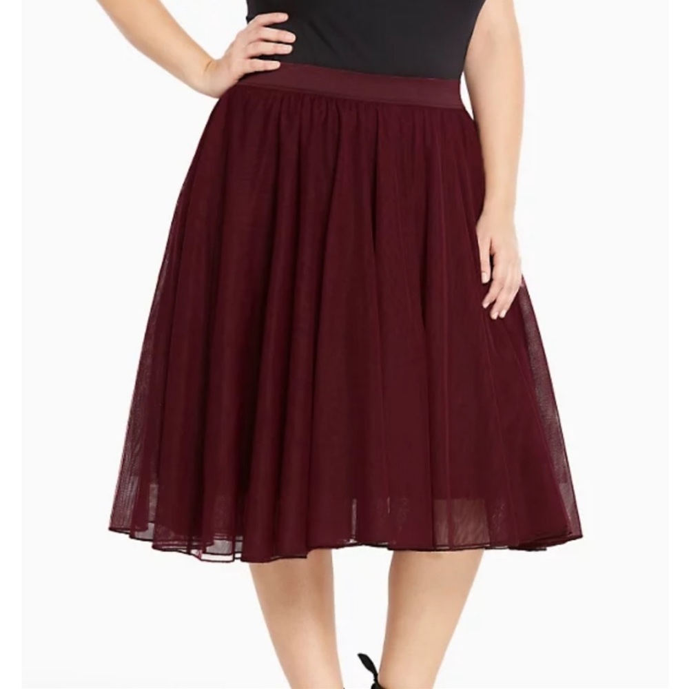 Torrid Burgundy Tulle Mesh Skirt Sz 10/00